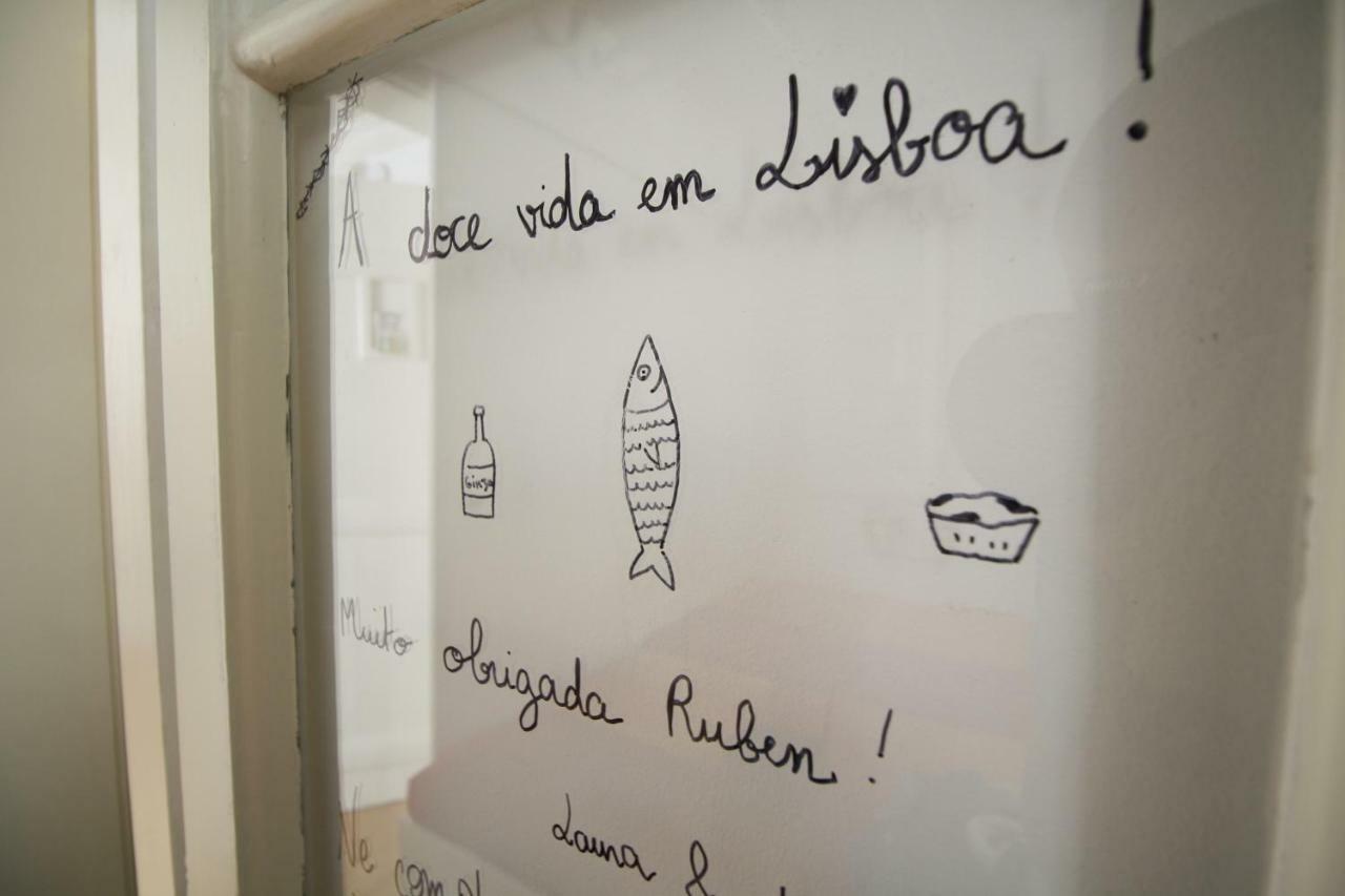Apartamento Bairro Alto Window - Cozy Spot In A Buzzing Locale *